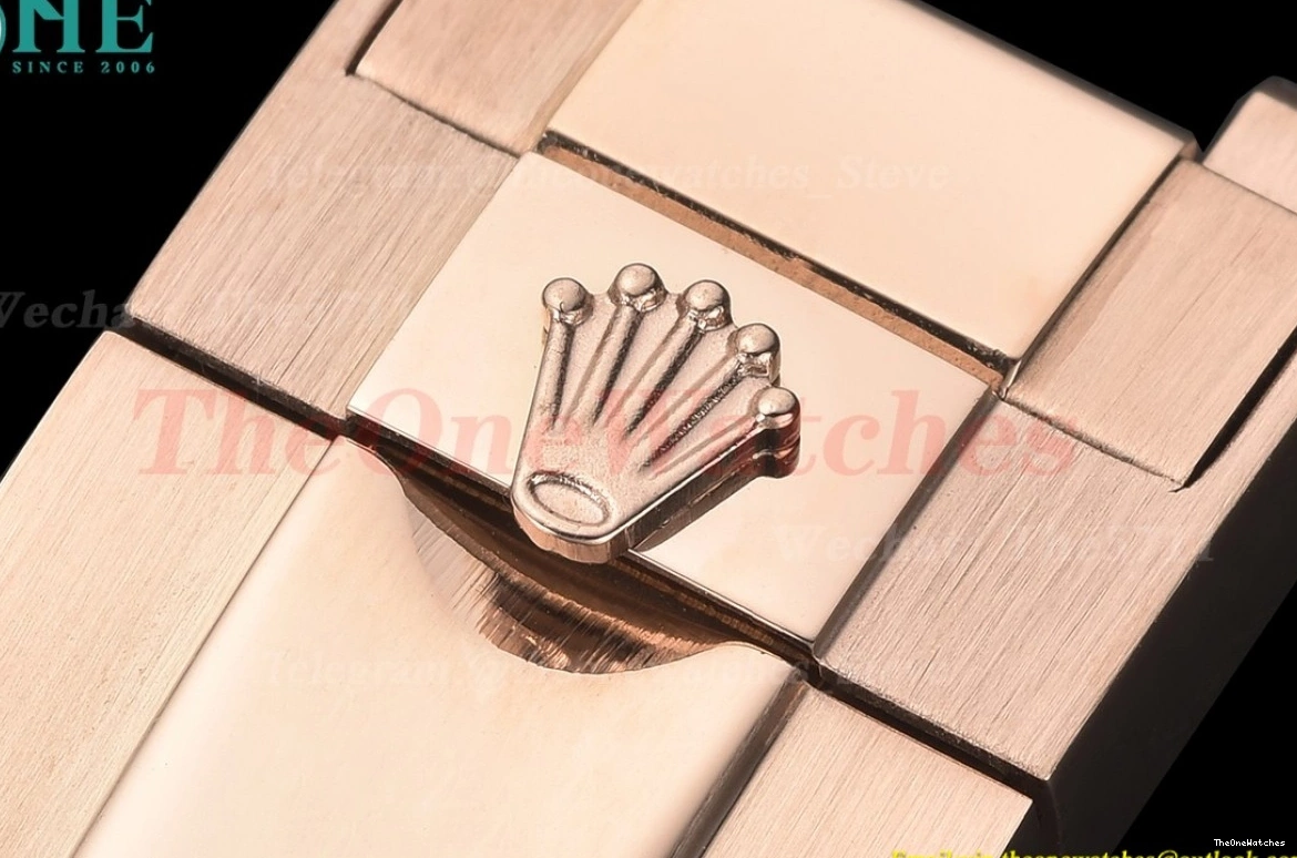 Black RG 40mm A3836 RG Gold Daytona GDF 0101